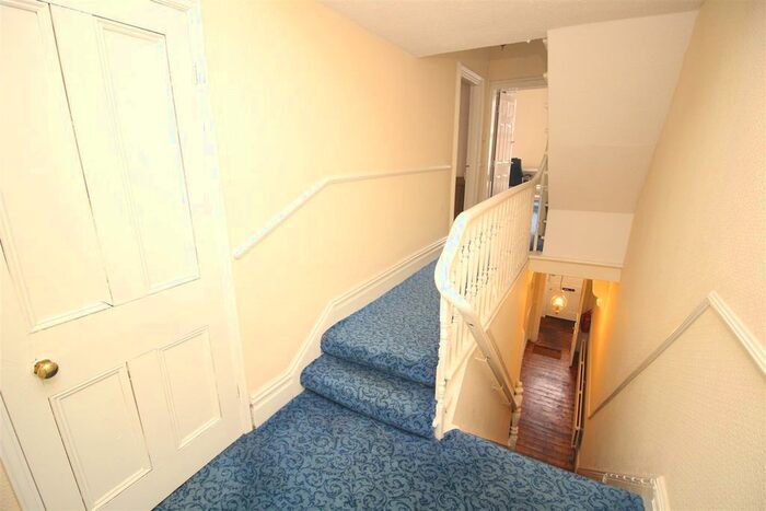 5 Bedroom Terraced House To Rent In Sunbury Avenue, West Jesmond, Newcastle Upon Tyne, NE2