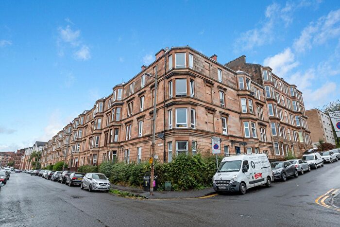 2 Bedroom Flat For Sale In Brownlie Street, Glasgow, G42