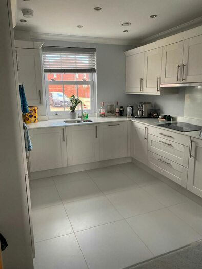 2 Bedroom Apartment To Rent In Shepherd Court, Yeovil, BA21