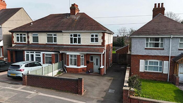 3 Bedroom Semi Detached House For Sale In Rising Brook, Stafford, ST17