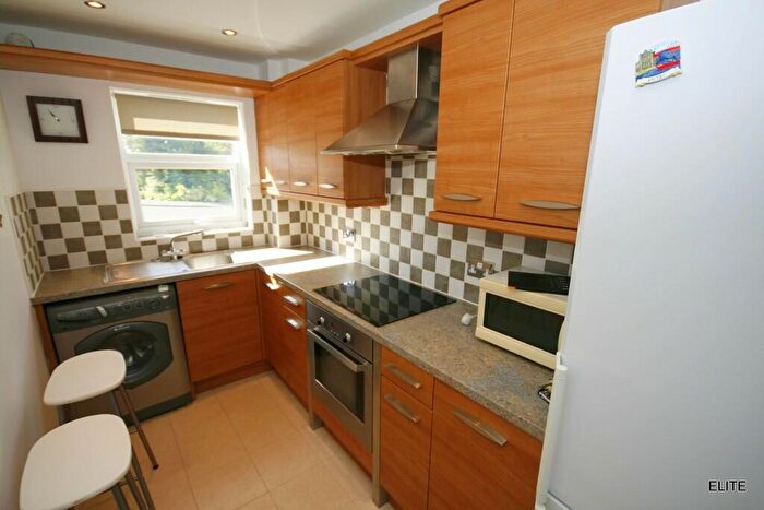 2 Bedroom Apartment To Rent In New Durham Courtyard, Gilesgate, DH1