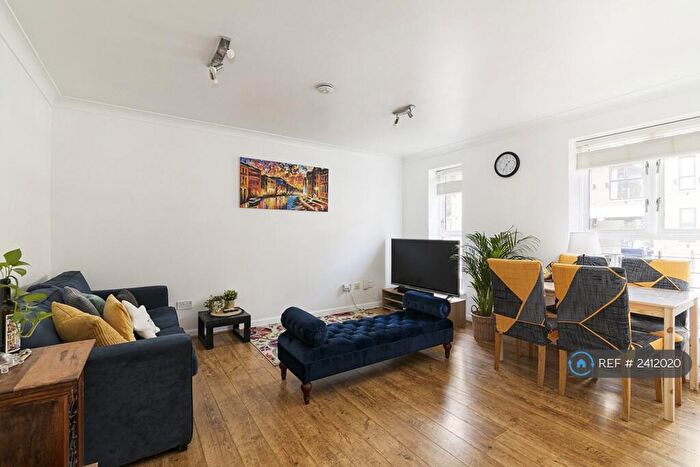 2 Bedroom Flat To Rent In Tudor House, London, E16