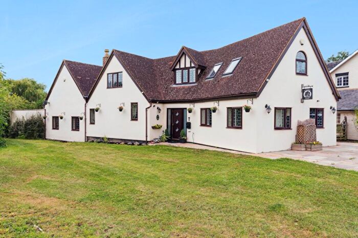 5 Bedroom Detached House For Sale In Village Road, Cockayne Hatley, Sandy, SG19