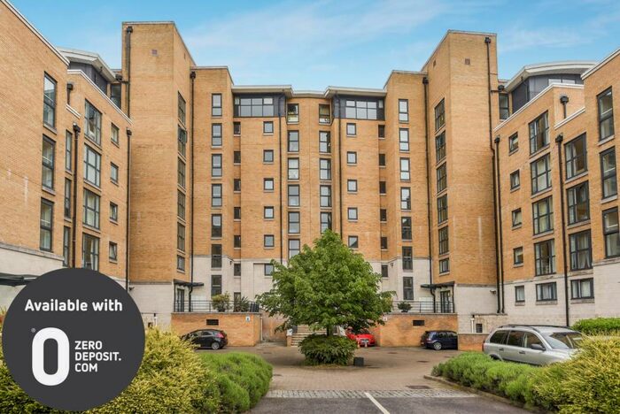 3 Bedroom Flat To Rent In Glaisher Street Deptford, SE8