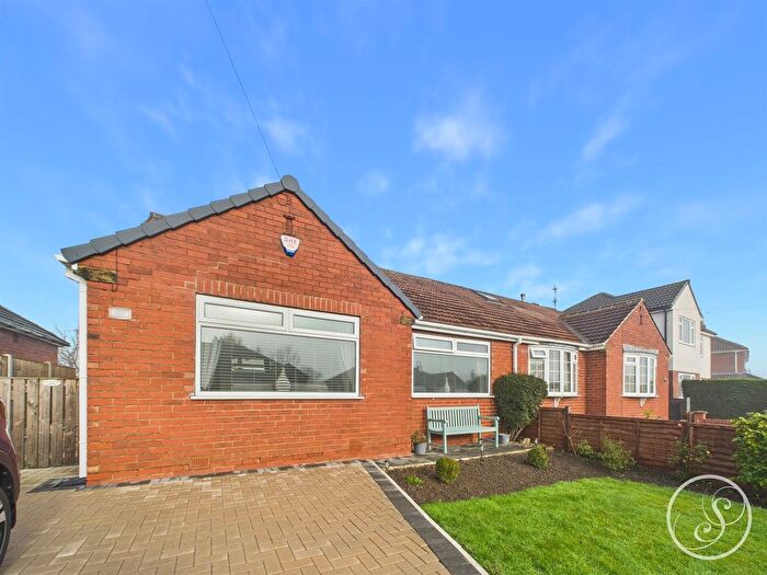 2 Bedroom Detached Bungalow For Sale In Elmet Avenue, Leeds, LS15