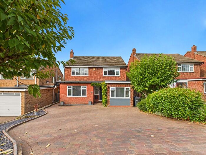 3 Bedroom Detached House For Sale In Honeyborne Road, Sutton Coldfield, B75
