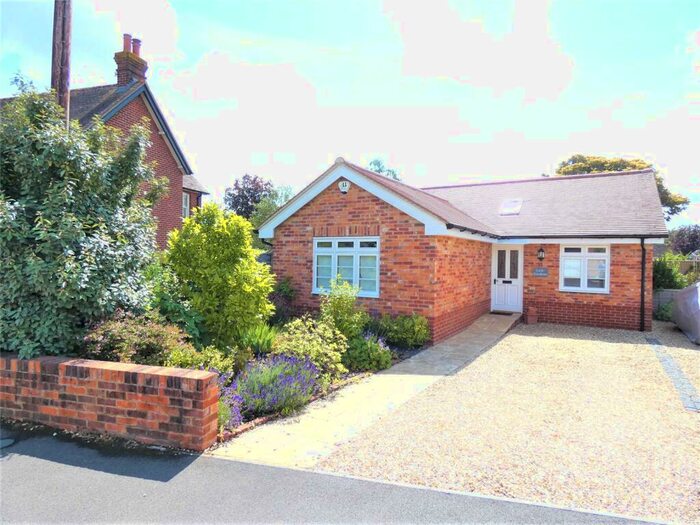 2 Bedroom Bungalow To Rent In St. Marys Road, Liss, Hampshire, GU33