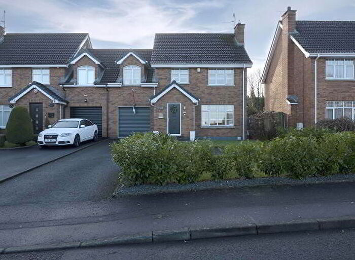 4 Bedroom Semi-Detached House For Sale In Headington Drive, Craigavon, BT66