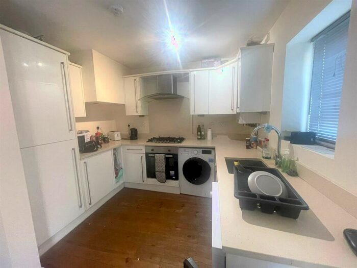 4 Bedroom Terraced House To Rent In £Pw Excl Bills - Yeomans Court, The Park, Nottingham, NG7
