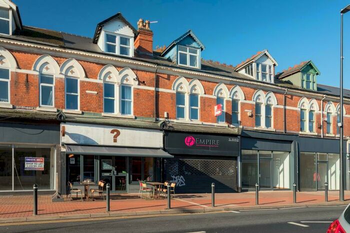 Apartment To Rent In Bearwood Parade, Bearwood, B66