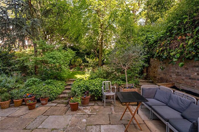 3 Bedroom Flat For Sale In Buckland Crescent, Belsize Park, London, NW3