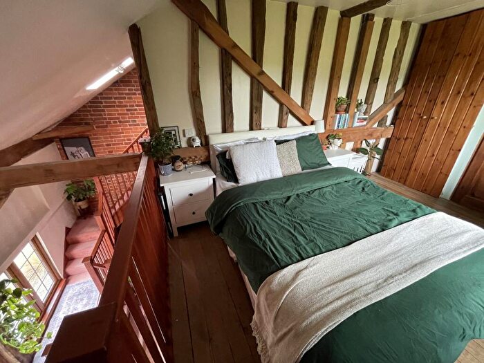 2 Bedroom Cottage To Rent In Ingatestone, CM4