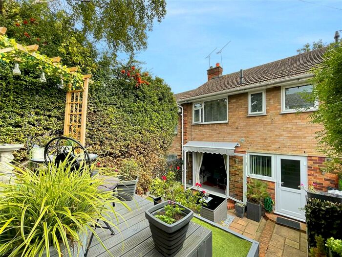 3 Bedroom Terraced House For Sale In Sutherland Gardens, Rainham, Kent, ME8