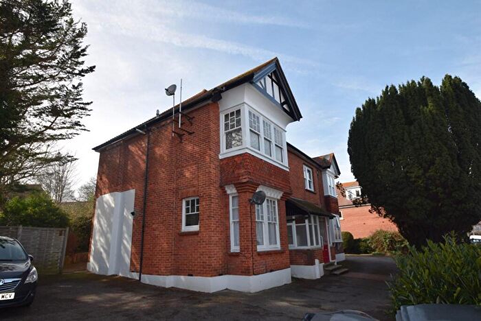 1 Bedroom Flat For Sale In Lewes Road, Eastbourne, BN21