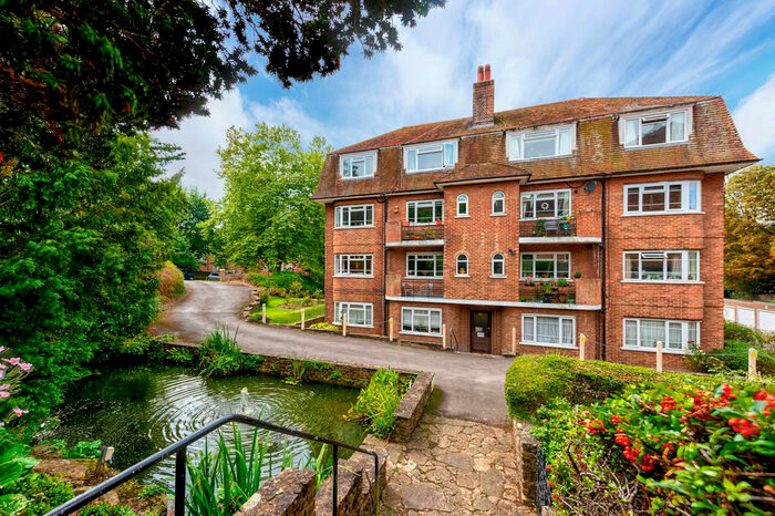 2 Bedroom Apartment To Rent In London Road, Preston Park, BN1