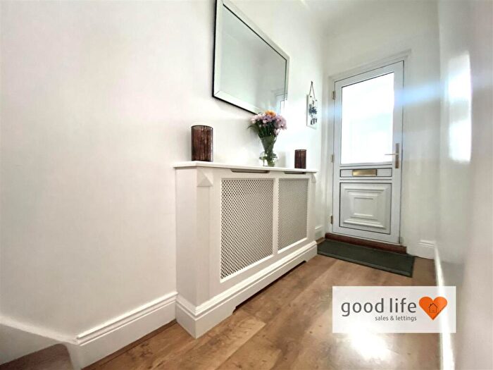 4 Bedroom Semi-Detached House For Sale In Askern Avenue, Grangetown, Sunderland, SR2