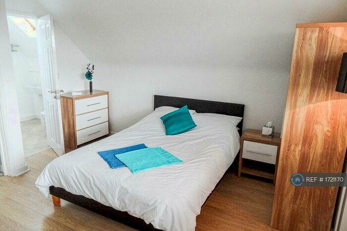 Studio To Rent In Heathfield Avenue, Crewe, CW1