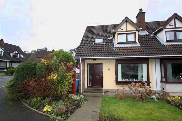 3 Bedroom Semi-Detached Bungalow For Sale In Meadowvale, Saintfield, Down BT24