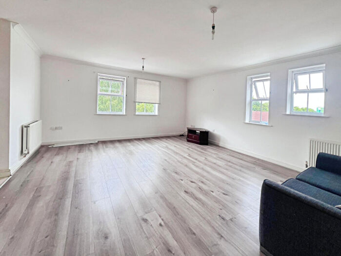 2 Bedroom Flat To Rent In Bristol Road, Birmingham, B23