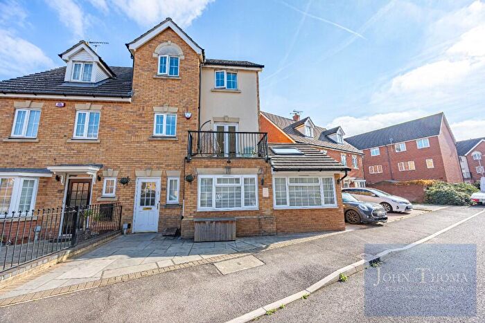 4 Bedroom Semi-Detached House For Sale In Genas Close, Barkingside, London, IG6
