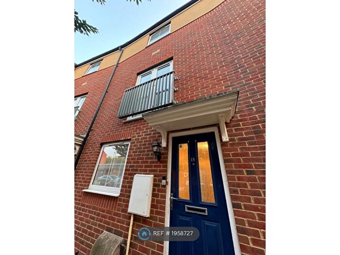 1 Bedroom Property To Rent In Longhorn Avenue, Gloucester, GL1