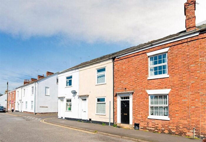 3 Bedroom Terraced House For Sale In Westgate, Sleaford, Lincolnshire, NG34