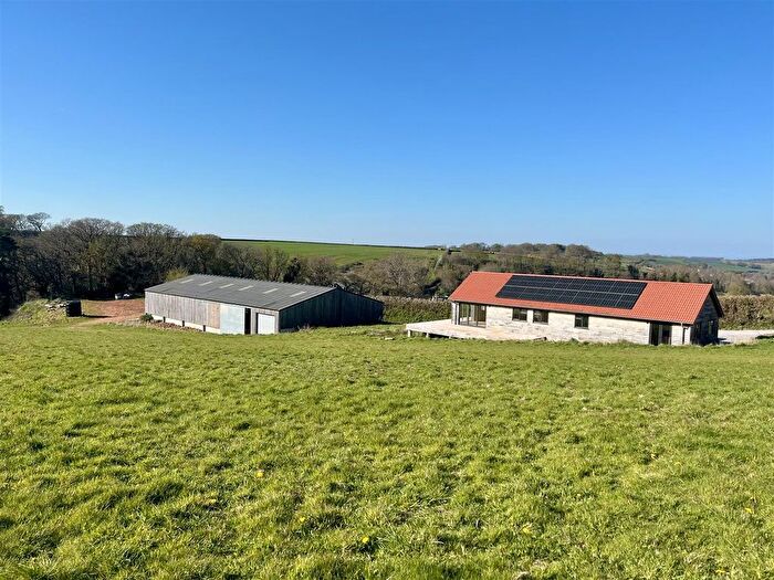 2 Bedroom Property For Sale In Beggearnhuish, Watchet, TA23