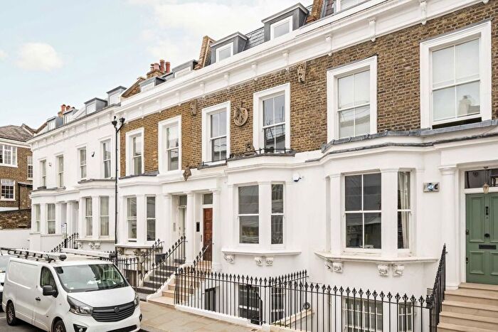 4 Bedroom Property For Sale In Shawfield Street, Chelsea, SW3