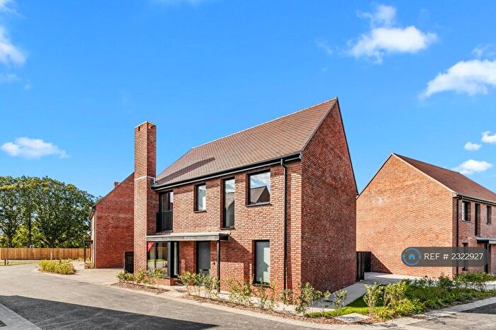 4 Bedroom Detached House To Rent In Horsham Road, Alfold, Cranleigh, GU6