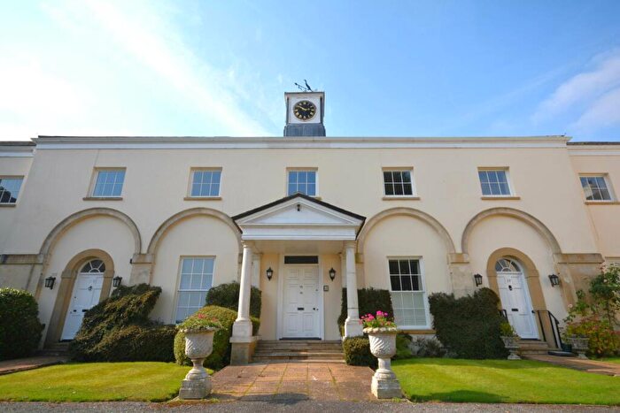 2 Bedroom Apartment To Rent In Missenden Road, Amersham, HP7