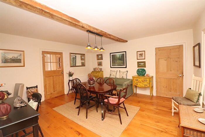 4 Bedroom Detached House For Sale In Long Street Road, Hanslope, Milton Keynes, MK19