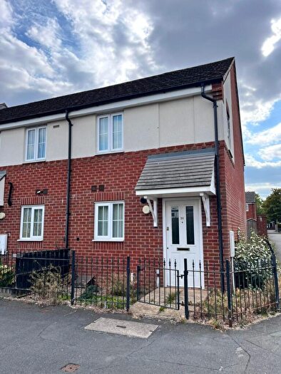 3 Bedroom House To Rent In Wells Walk, Birmingham, B37