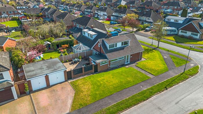 4 Bedroom Semi-Detached House For Sale In Ennerdale Avenue, Ashton-In-Makerfield, WN4