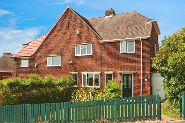 3 Bedroom Semi-Detached House For Sale In Oak Street, Mosborough, Sheffield, S20