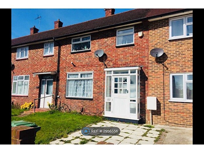 4 Bedroom Terraced House To Rent In Restons Crescent, London, SE9