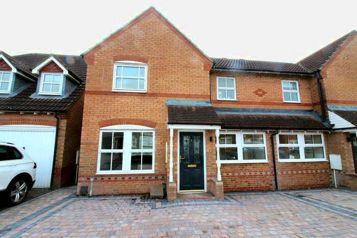 4 Bedroom Semi-Detached House To Rent In The Orchard, Ingleby Barwick, Stockton-On-Tees, TS17