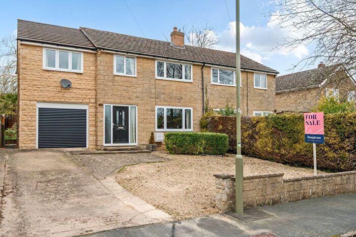 4 Bedroom Semi-Detached House For Sale In Rectory Crescent, Chipping Norton, OX7