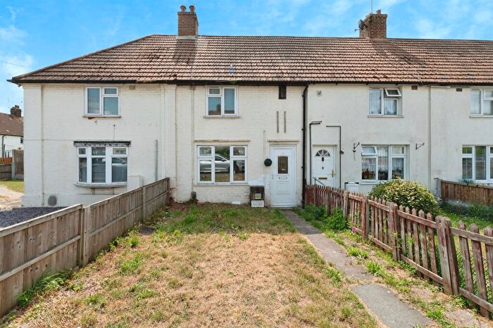 3 Bedroom Terraced House For Sale In Christchurch Road, Tilbury, RM18
