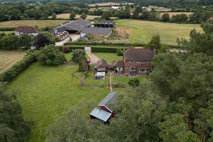 3 Bedroom Detached House For Sale In Chambers Green Road, Pluckley, Ashford, TN27