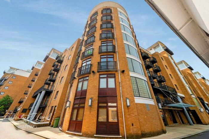 1 Bedroom Flat For Sale In Star Place, Wapping, E1W