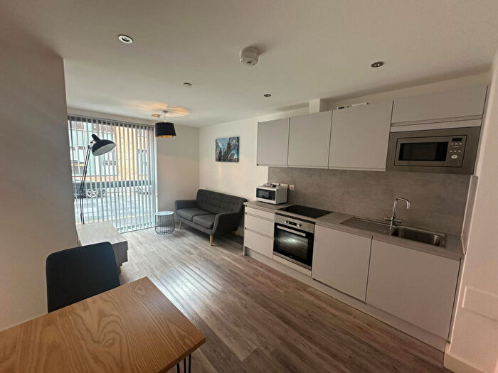 1 Bedroom Apartment To Rent In Henry Street, Sheffield, South Yorkshire, S3