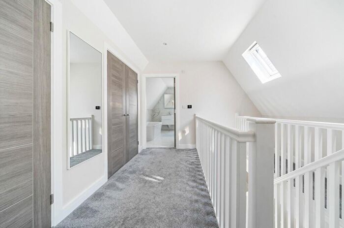 4 Bedroom Town House To Rent In Compton Road, Portsmouth, Hampshire, PO2