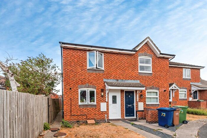 2 Bedroom End Of Terrace House For Sale In Nightingale Avenue, Oxford, OX4