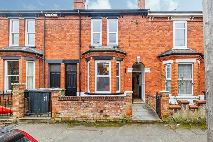4 Bedroom Terraced House For Sale In Richmond Road, Lincoln, LN1