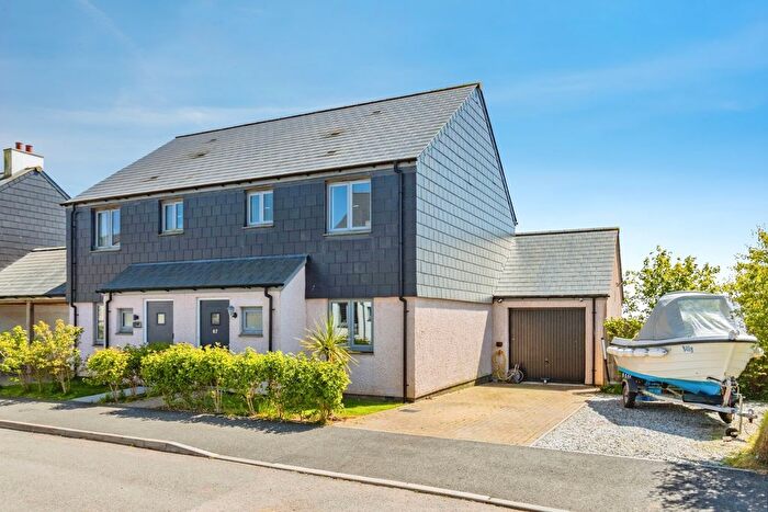 3 Bedroom Semi Detached House For Sale In French Furze Road, Devon, TQ9