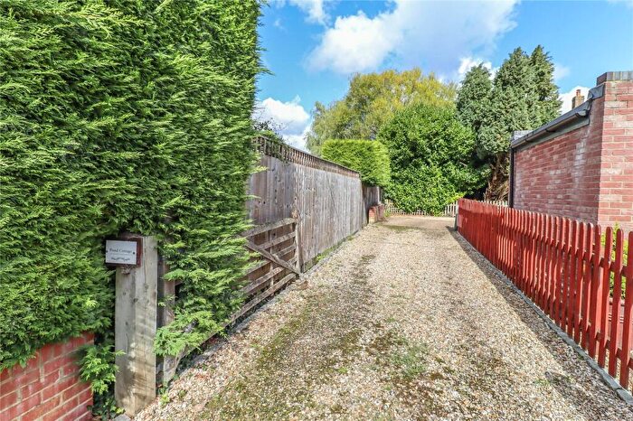 3 Bedroom Semi-Detached House For Sale In Winchester Road, Kings Somborne, Stockbridge, SO20