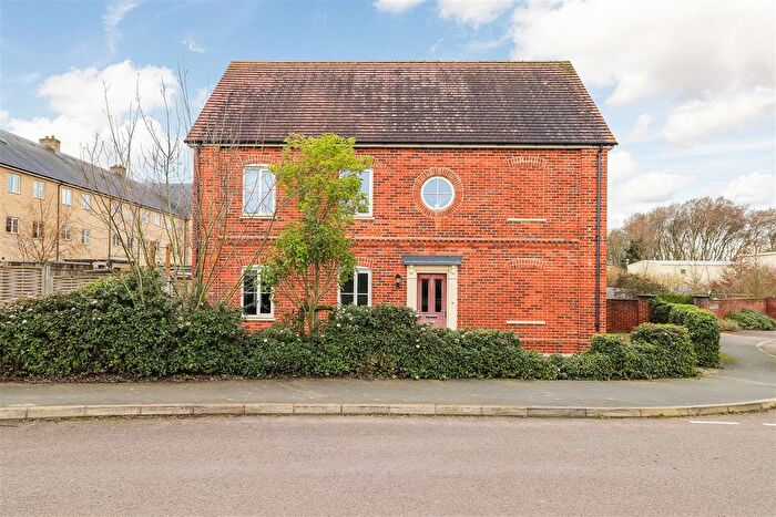 2 Bedroom Maisonette For Sale In Lucas Close, Burwell, CB25