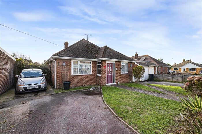 4 Bedroom Detached Bungalow For Sale In Ashington Gardens, Peacehaven, BN10