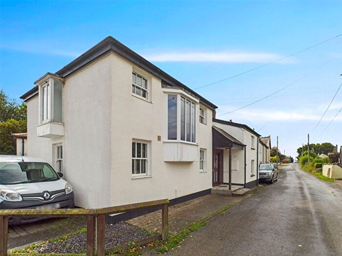 3 Bedroom Semi-Detached House For Sale In East Street, Sheepwash, Beaworthy, EX21