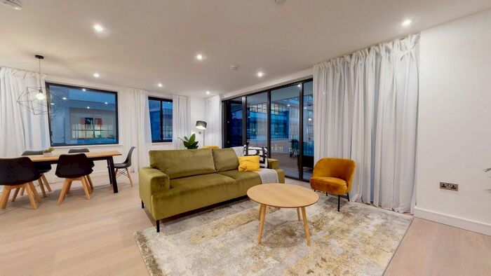 3 Bedroom Flat To Rent In Gorsuch Place, London, E2